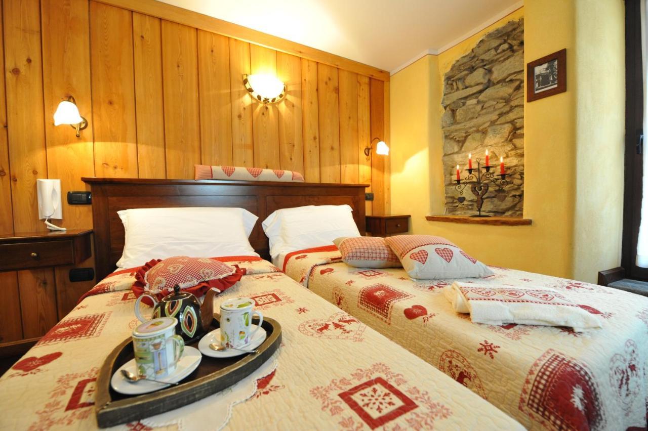 L'Ancien Paquier Chambre D'Hotes Valtournenche Esterno foto