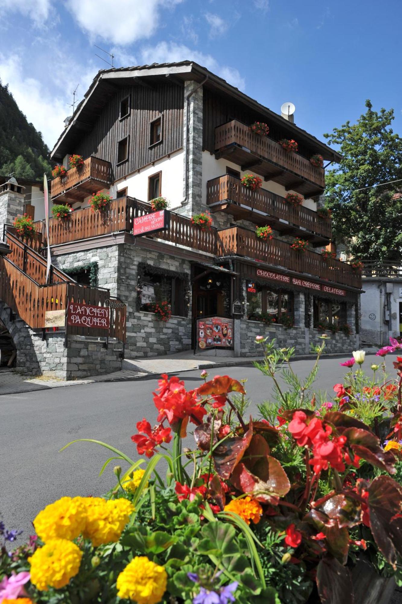 L'Ancien Paquier Chambre D'Hotes Bed and Breakfast Valtournenche Esterno foto