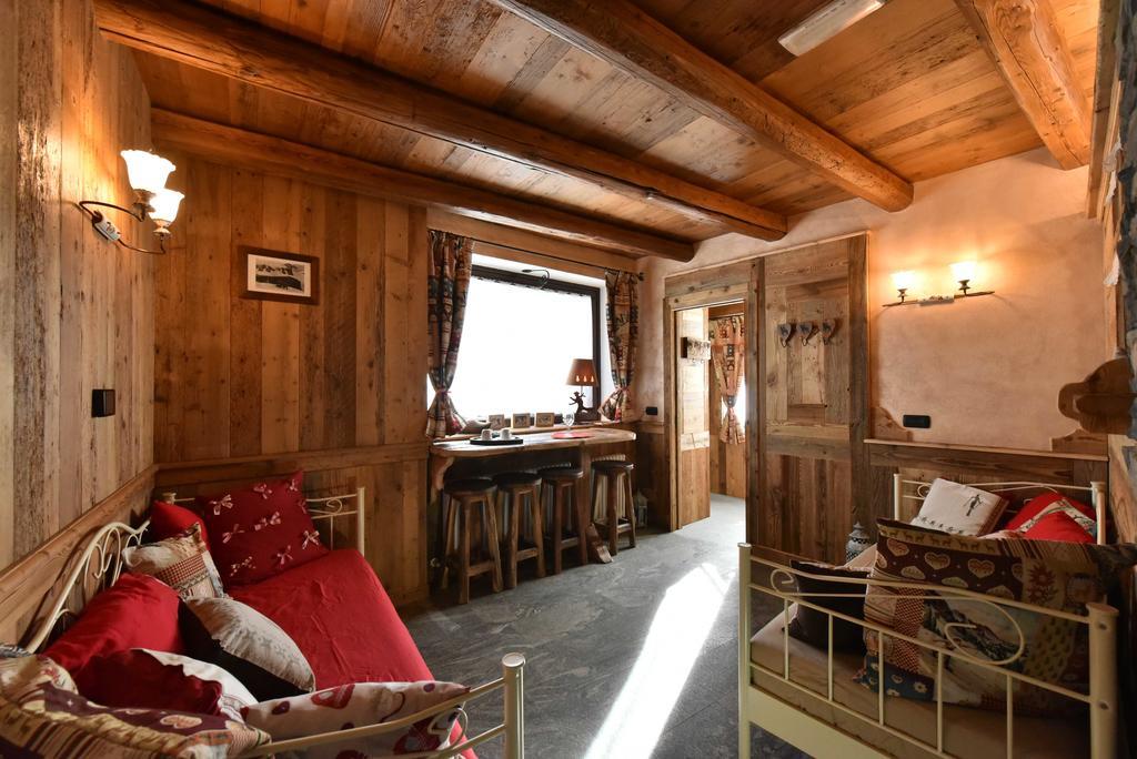 L'Ancien Paquier Chambre D'Hotes Valtournenche Esterno foto