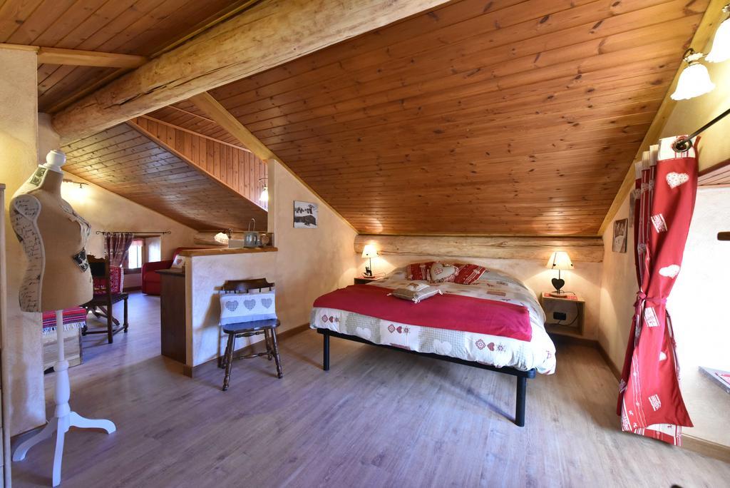 L'Ancien Paquier Chambre D'Hotes Valtournenche Esterno foto